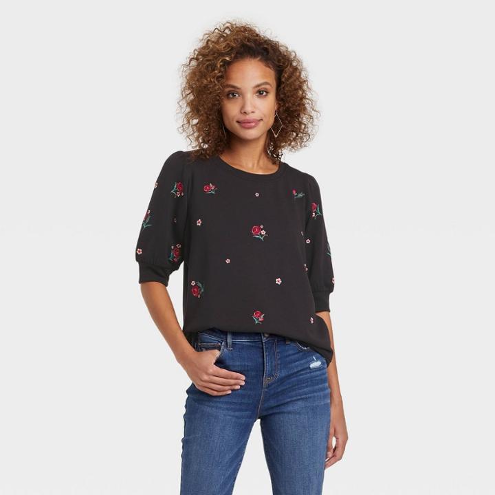 Women's Short Sleeve Embroidered Sweatshirt - Knox Rose Gray Floral