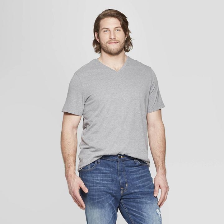 Men's Big & Tall Regular Fit Short Sleeve Lyndale V-neck T-shirt - Goodfellow & Co Gray
