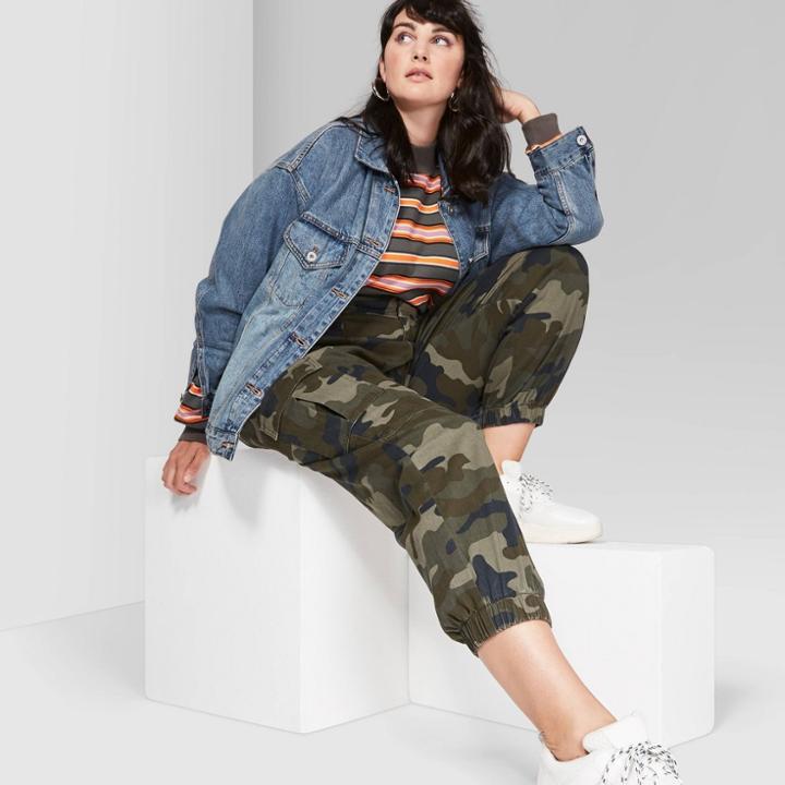 Women's Plus Size Camo Print High-rise Cargo Pants - Wild Fable Olive 1x, Size: