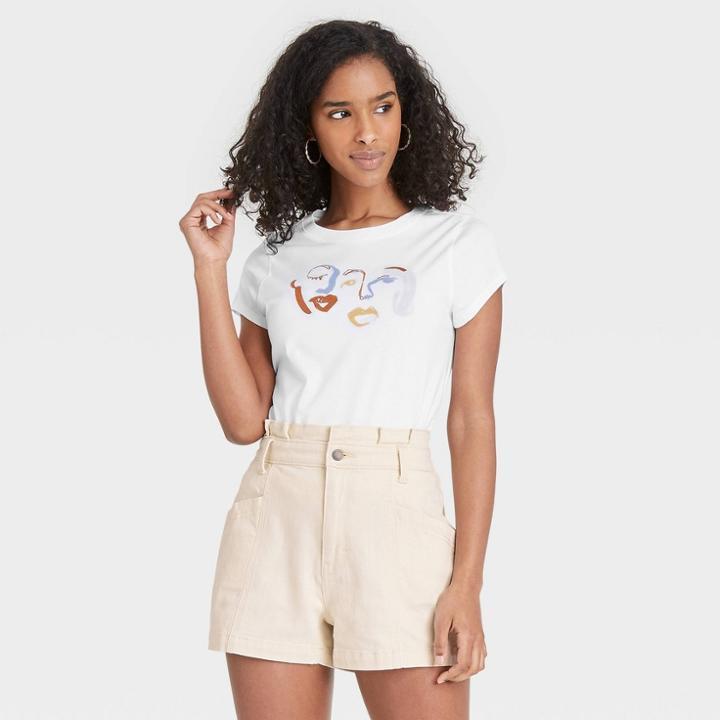 Women's Short Sleeve T-shirt - Universal Thread White/blue/brown