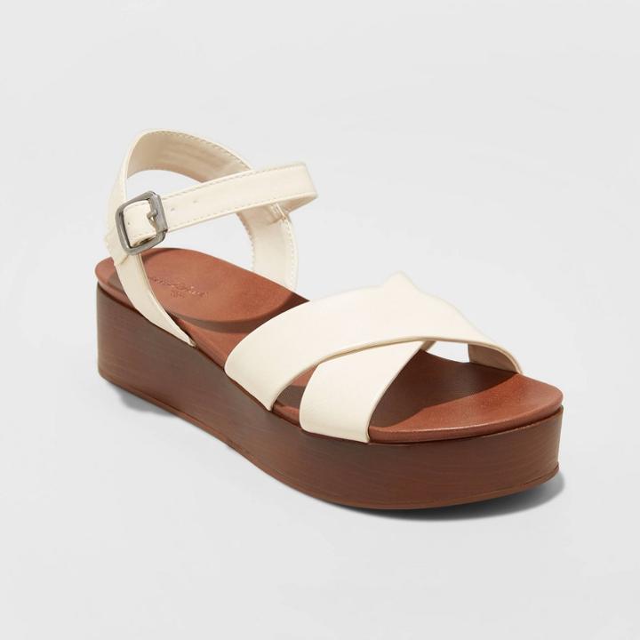 Women's Billi Faux Leather Wood Bottom Crossband Flatform Pumps - Universal Thread Bone 5, Women's, Ivory