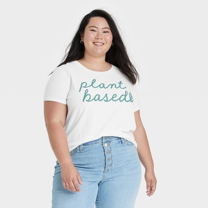 Doe. Women's Plus Size Plant Based Short Sleeve Graphic T-shirt - White