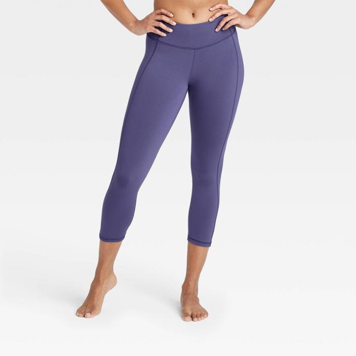Women's Simplicity Mid-rise Capri Leggings 20 - All In Motion Grape