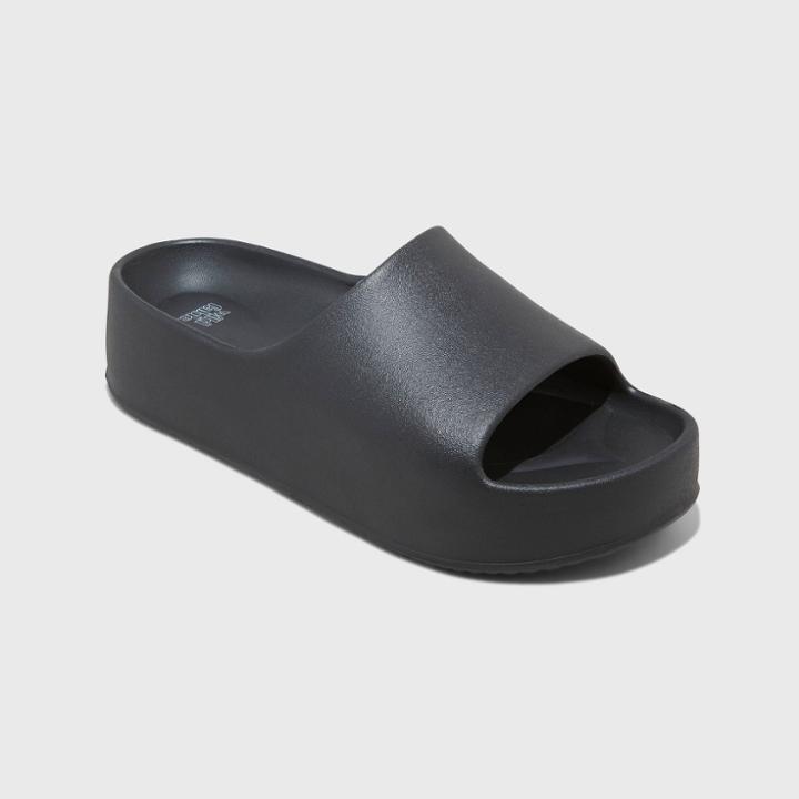 Women's Izzy Platform Sandals - Wild Fable Black