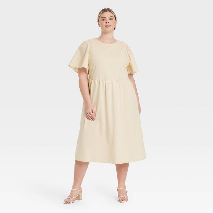 Women's Plus Size Angel Short Sleeve Smocked Knit Dress - Who What Wear Cream