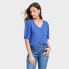 Women's Linen Boxy V-neck Short-sleeve T-shirt - Universal Thread Blue