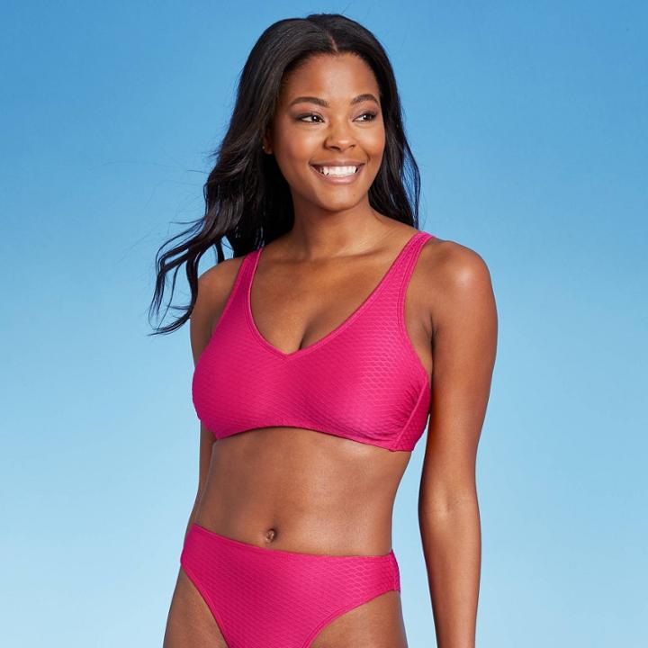 Juniors' Textured V-neck Bralette Bikini Top - Xhilaration Magenta Pink D/dd Cup