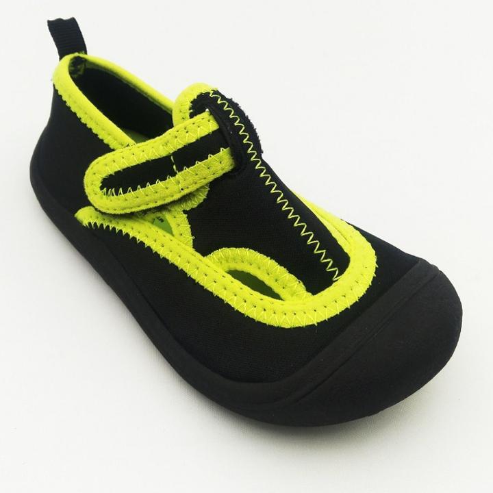 Toddler Boys' Duke Water Shoes - Cat & Jack Black