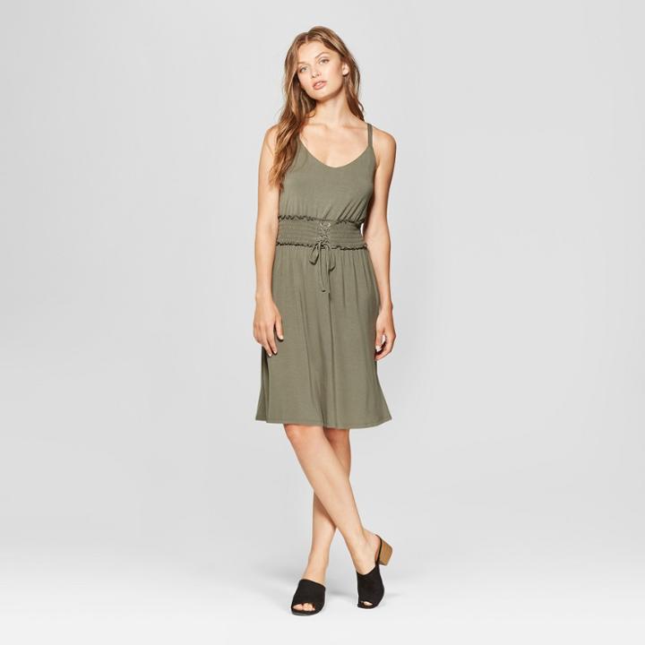 Women's Sleeveless Smocked Lace-up Waist Dress - Spenser Jeremy - Green