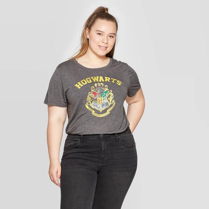 Harry Potter Women's Hogwarts Plus Size Short Sleeve Graphic T-shirt (juniors') - Charcoal