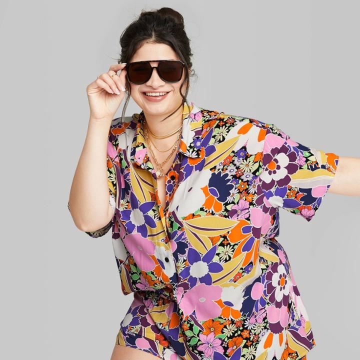 Women's Plus Size Ascot + Hart Tropical Woven Short Sleeve Graphic Top - Purple