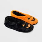 Women's Jack-o-lantern Faux Fur Pull-on Slipper Socks With Glitter Applique & Grippers - Hyde & Eek! Boutique Black/orange