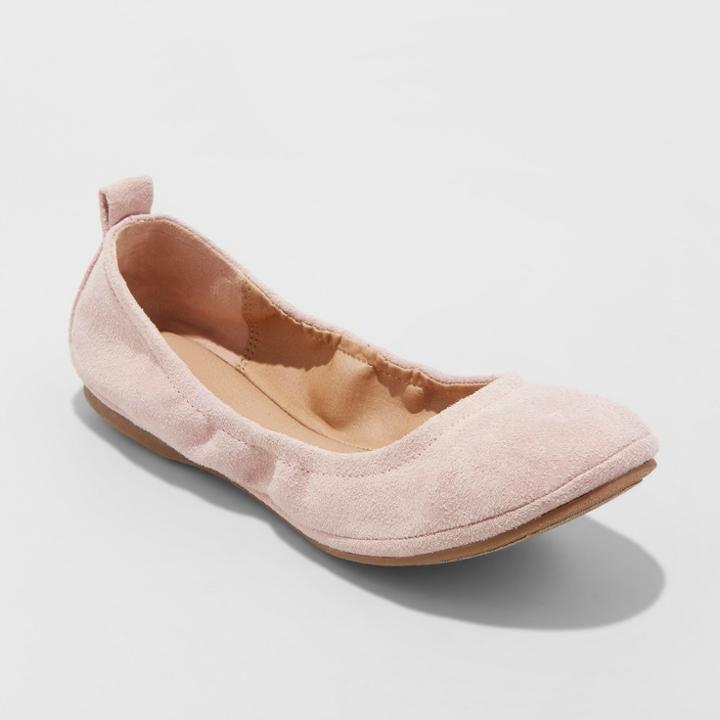 Women's Delaney Microsuede Wide Width Round Toe Ballet Flats - Universal Thread Blush 7w,