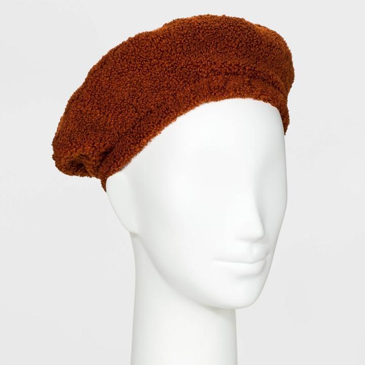 Women's Teddy Fleece Beret - Wild Fable Rust