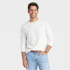 Men's Regular Fit Long Sleeve Crewneck T-shirt - Goodfellow & Co White