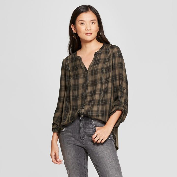 Women's Plaid Long Sleeve Knot To Woven Top - Knox Rose Olive