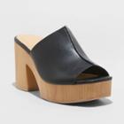 Women's Peony Pumps - Universal Thread Black