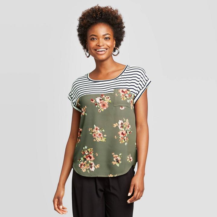 Women's Floral Print Short Sleeve Scoop Neck T-shirt - Xhilaration Olive Xs, Women's, Green