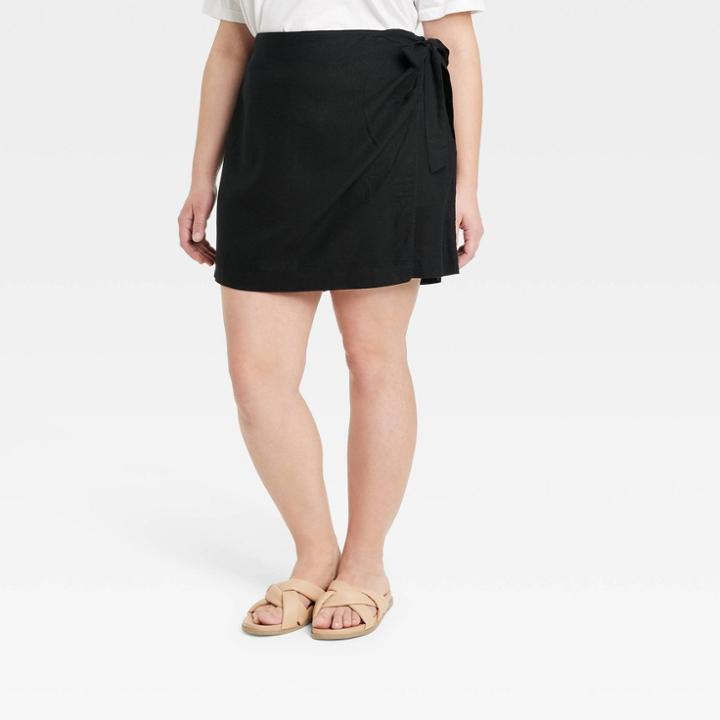 Women's Plus Size Wrap Mini Skirt - Ava & Viv Black
