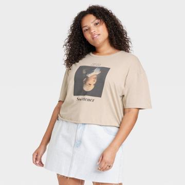 Women's Ariana Grande Plus Size Short Sleeve Graphic Cropped T-shirt - Cream
