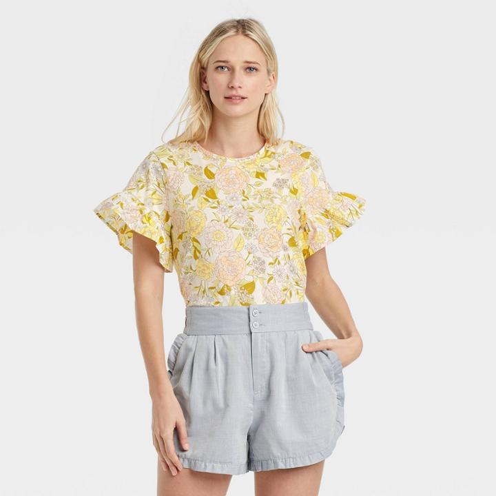 Women's Ruffle Short Sleeve Blouse - Who What Wear Cream Floral L, Ivory Floral
