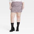 Women's Hello Kitty Plus Size Graphic Mini Skirt - Pink