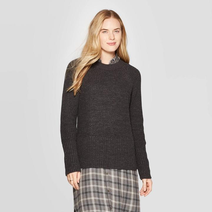 Women's Long Sleeve Crewneck Raglan Pullover Sweater - Universal Thread Charcoal Heather M, Size: Medium, Grey Grey