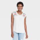 Women's Sleeveless Embroidered Knit V-neck Top - Knox Rose White