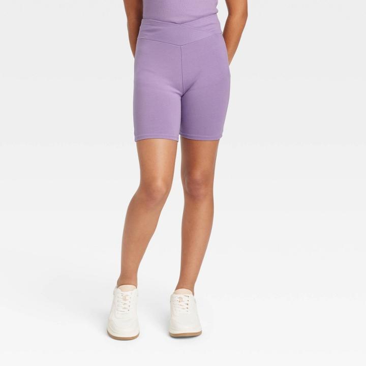 Girls' V-waist Bike Shorts - Art Class Purple