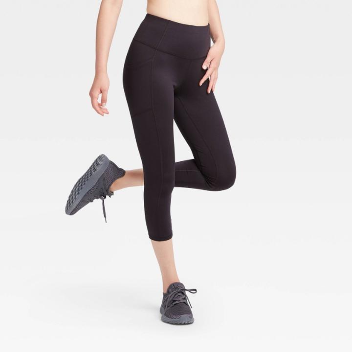 Women's Sculpted Mid-rise Capri Leggings 21 - All In Motion Black