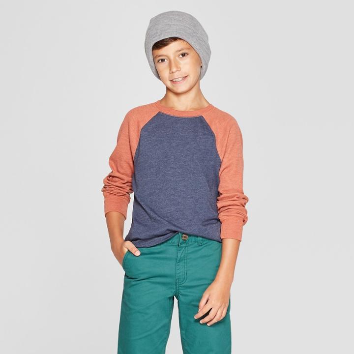 Boys' Raglan Long Sleeve Sweatshirt - Cat & Jack Charcoal Gray