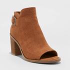 Women's Tami Transitional Block Heeled Pumps - Universal Thread Cognac