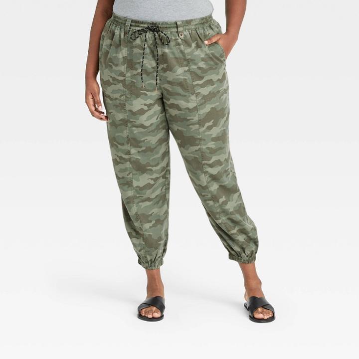Women's Plus Size Camo Print Cargo Jogger Pants - Knox Rose Camo