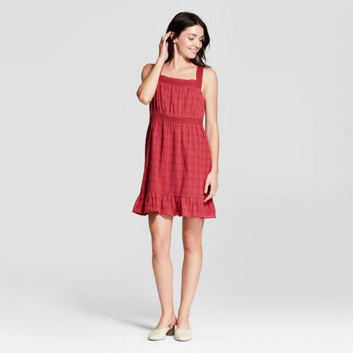Women's Textured Ruffle Hem Dress - Knox Rose Wine