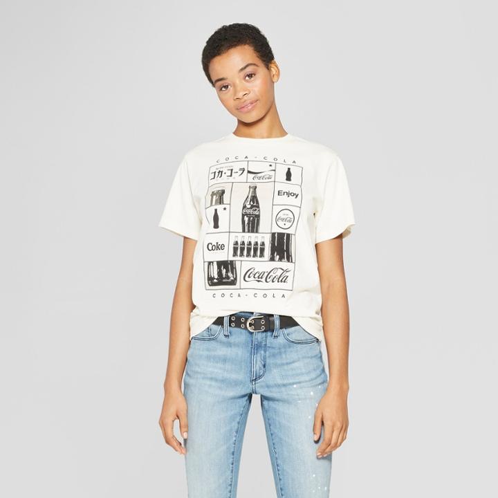 Coca-cola Women's Coca Cola Short Sleeve Boyfriend T-shirt - (juniors') Cream
