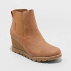 Women's Linda Wedge Chelsea Boots - Universal Thread Cognac