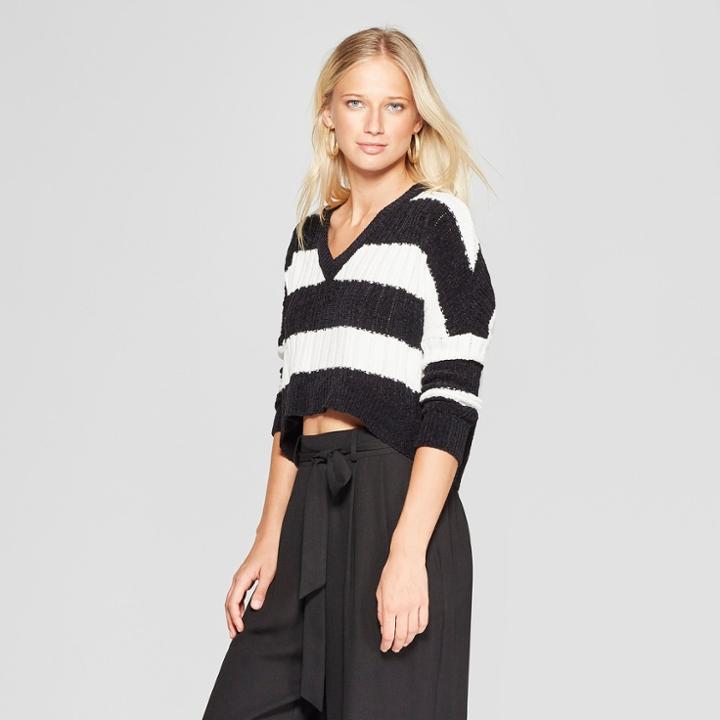 Women's Striped Long Sleeve Chenille Pullover Sweater - 3hearts (juniors') Black/ivory