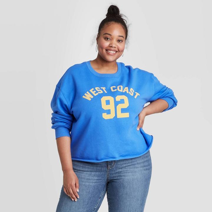 Zoe+liv Women's West Coast Cropped Graphic Sweatshirt - Blue