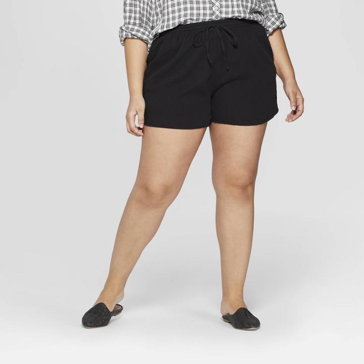 Women's Plus Size Mid-rise Pull On Shorts - Universal Thread Black