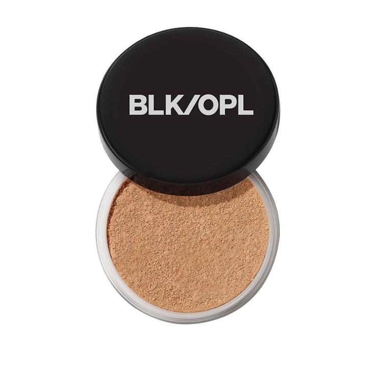 Black Opal True Color Soft Velvet Finishing Powder Foundation -
