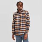 Mens Standard Fit Long Sleeve 2-pocket Flannel Button-down Shirt - Goodfellow & Co Brown