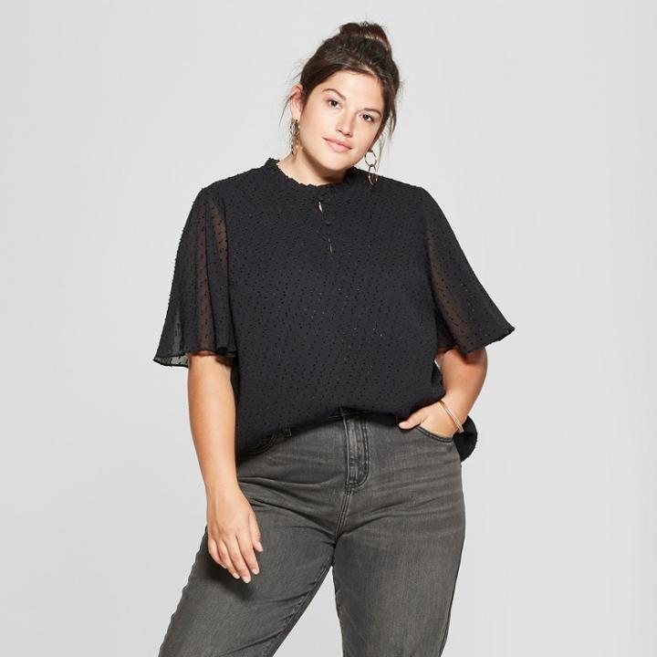 Women's Plus Size Flutter Sleeve Clip Spot Short Sleeve Blouse - Ava & Viv Black X
