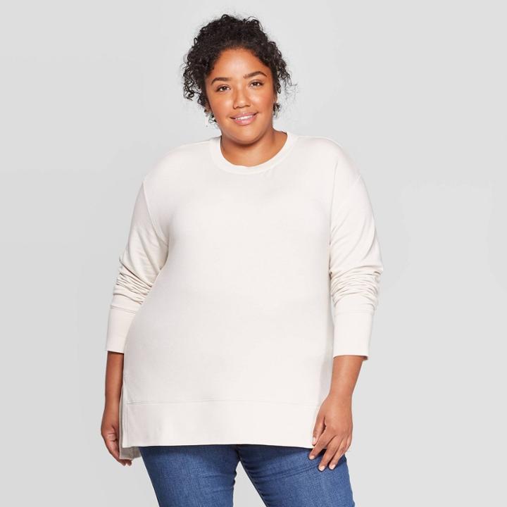 Women's Plus Size Long Sleeve Crewneck Sweatshirt - Ava & Viv Light Gray