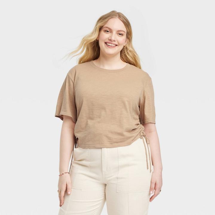 Women's Side Ruched Short-sleeve T-shirt - Universal Thread Light Brown