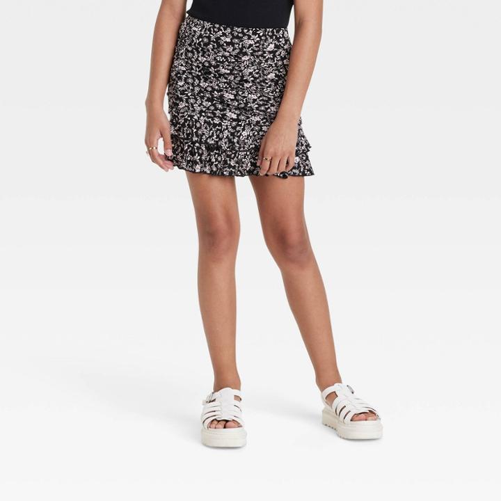 Girls' Cinched Ruffle Skirt - Art Class Black Floral