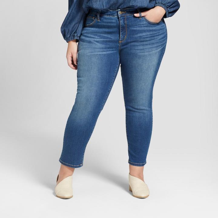 Women's Plus Size Skinny Crop Jeans - Universal Thread Medium Wash