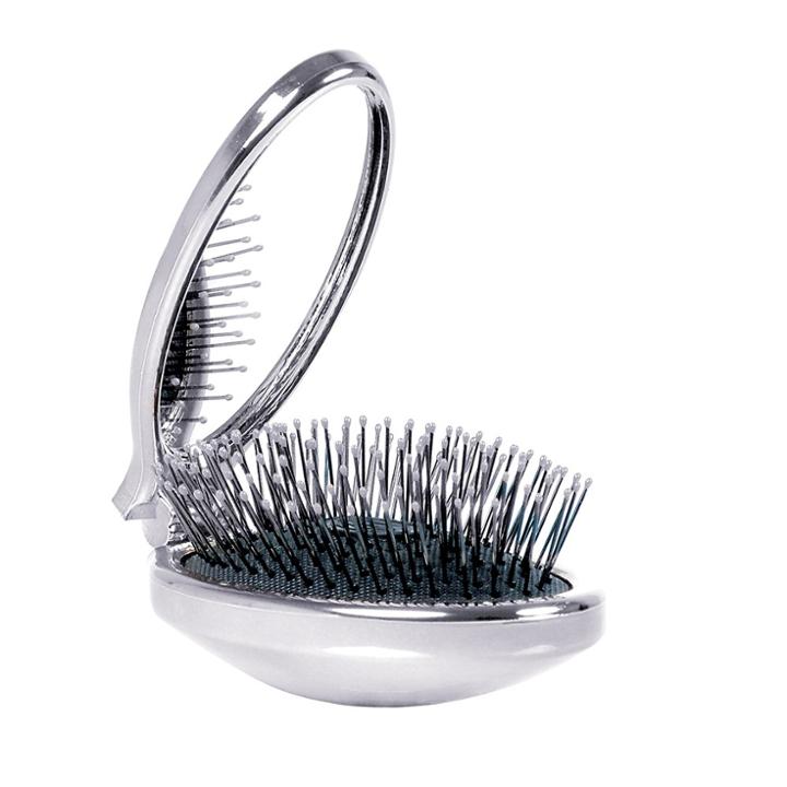 Target Wet Brush Mini Pop Fold