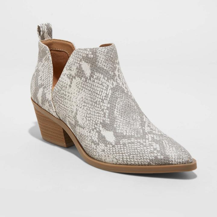 Women's Cari White Snake Print Ankle Boots - Universal Thread White