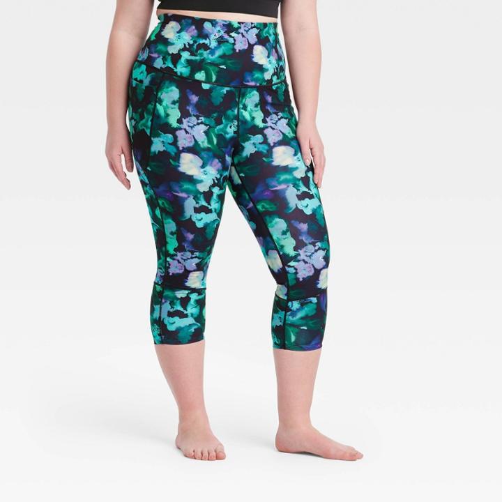 Women's Plus Size Ultra High-rise Capri Leggings - All In Motion Mint Leaf