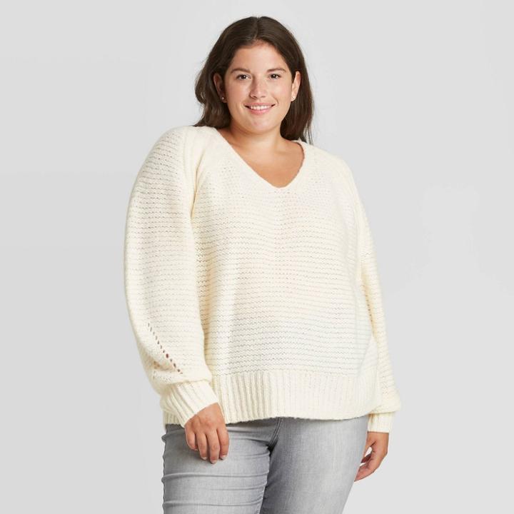 Women's Plus Size Balloon Sleeve V-neck Pullover Sweater - Universal Thread White